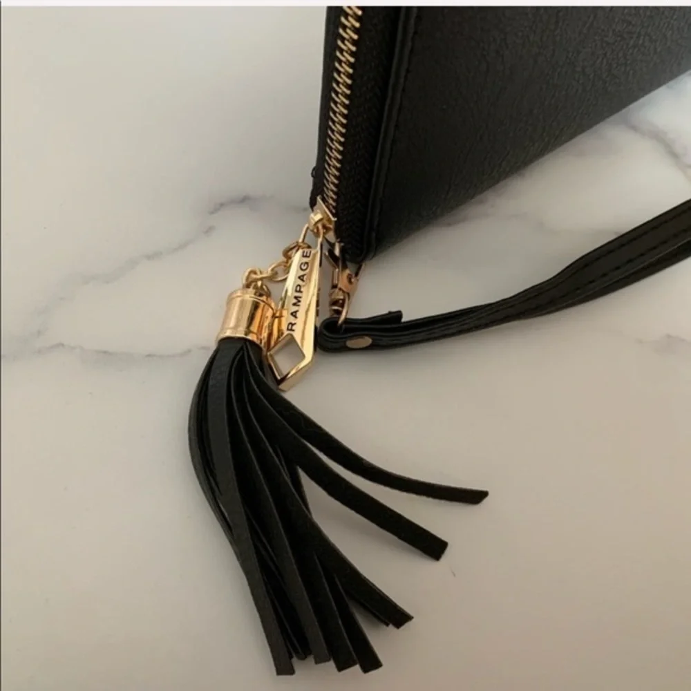 Rampage wristlet wallet